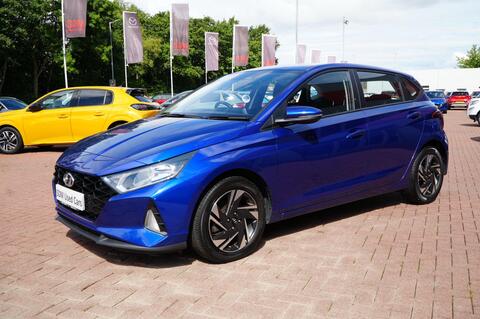 i20