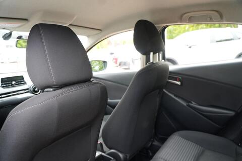 Mazda2