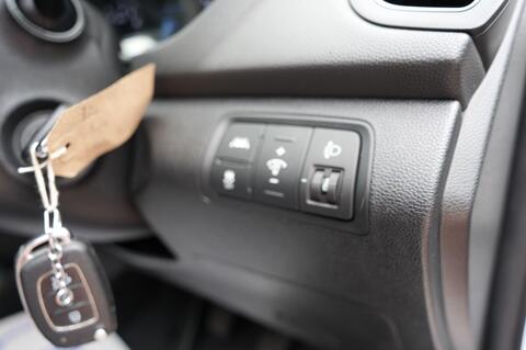 i20
