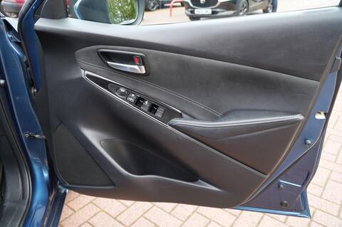 Mazda2