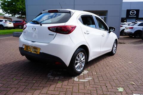 Mazda2