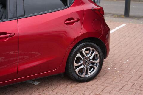 Mazda2