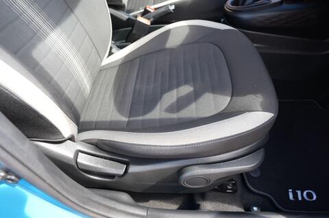 i10