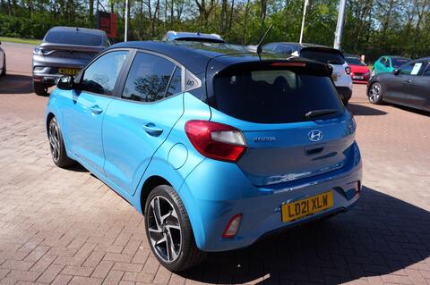i10