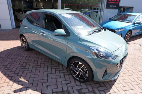 i10