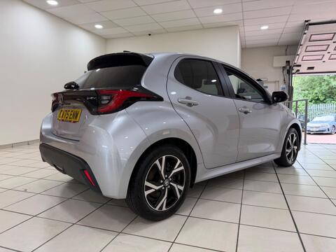 Yaris