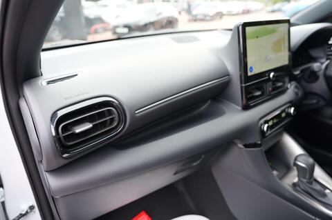 Mazda2 HYBRID
