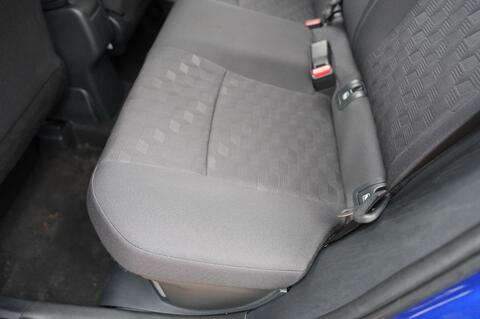 Mazda2 HYBRID