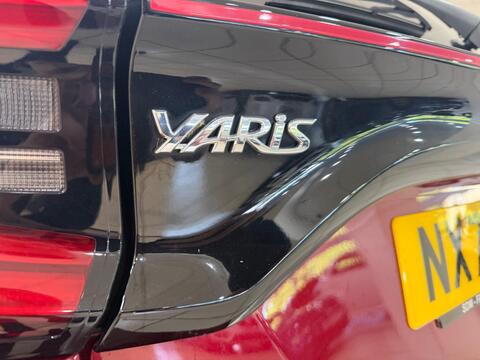 Yaris