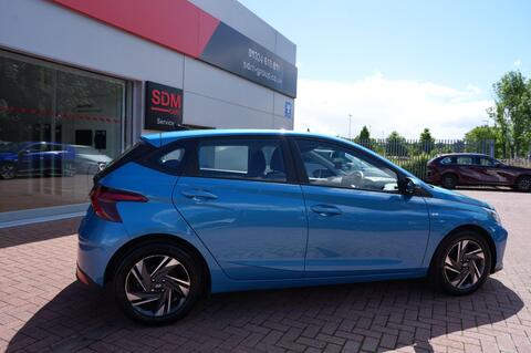 i20