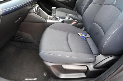 Mazda2
