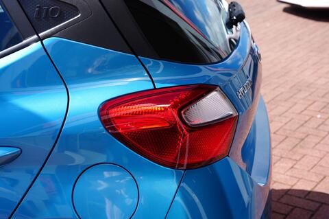 i10