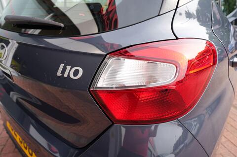 i10