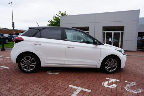 i20