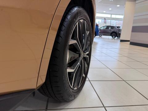 DS 4