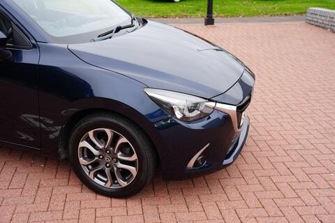 Mazda2