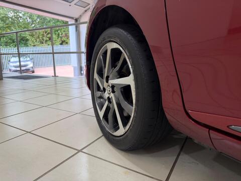 Yaris