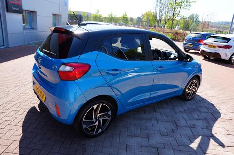 i10