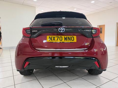 Yaris