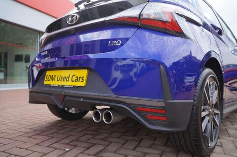 i20