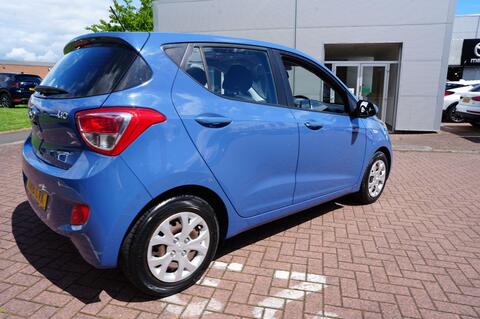 i10