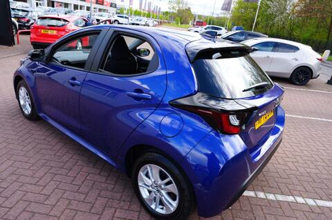 Mazda2 HYBRID