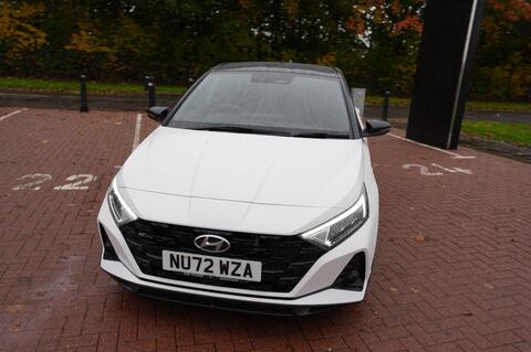 i20
