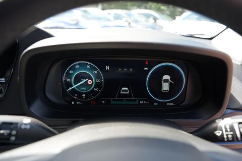 i20