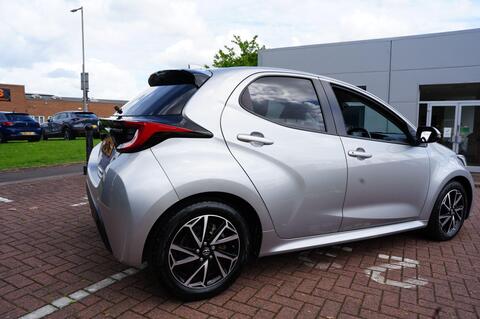 Yaris