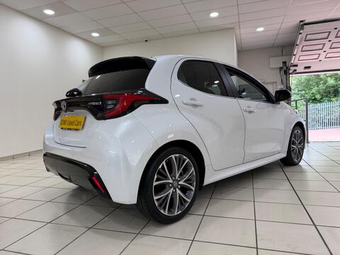 Yaris