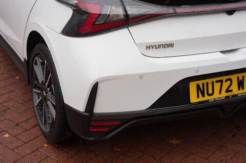 i20
