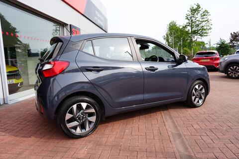i10
