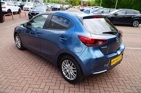 Mazda2