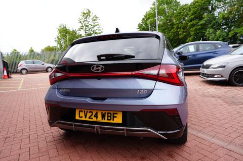 i20