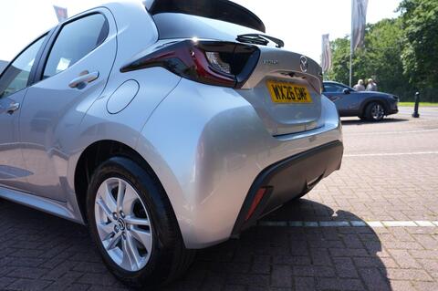 Mazda2 HYBRID