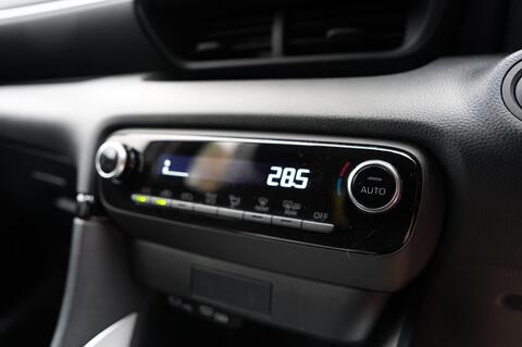 Mazda2 HYBRID