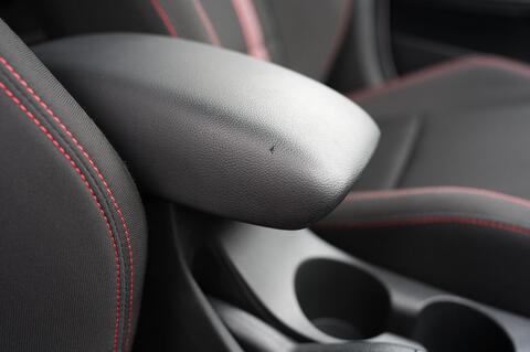 i20