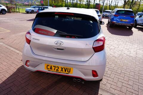i10