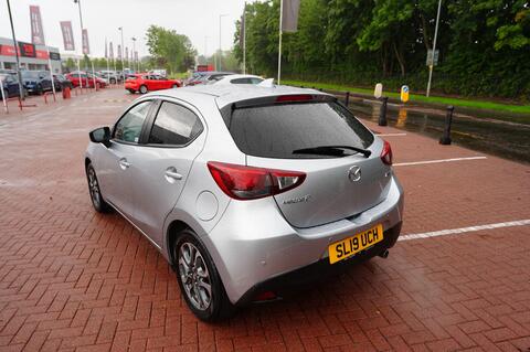 Mazda2