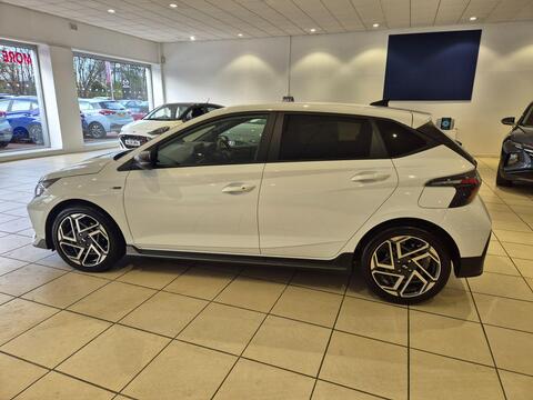 i20