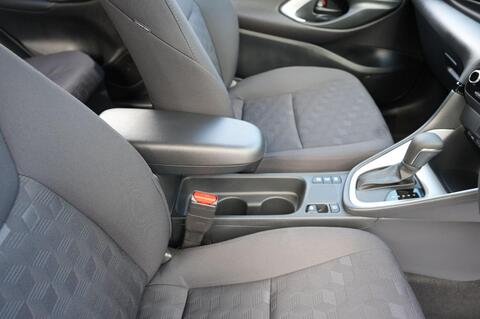 Mazda2 HYBRID