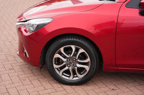 Mazda2
