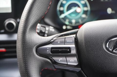 i20