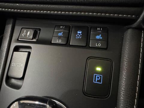 Auris