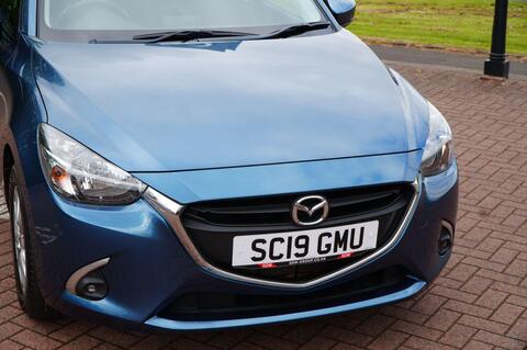 Mazda2
