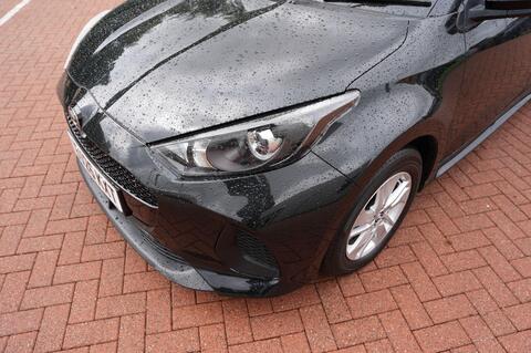 Mazda2 HYBRID