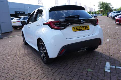 Yaris