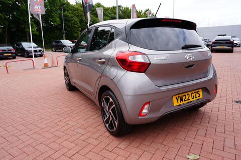 i10