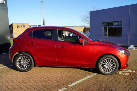 Mazda2