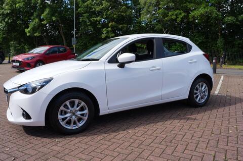 Mazda2